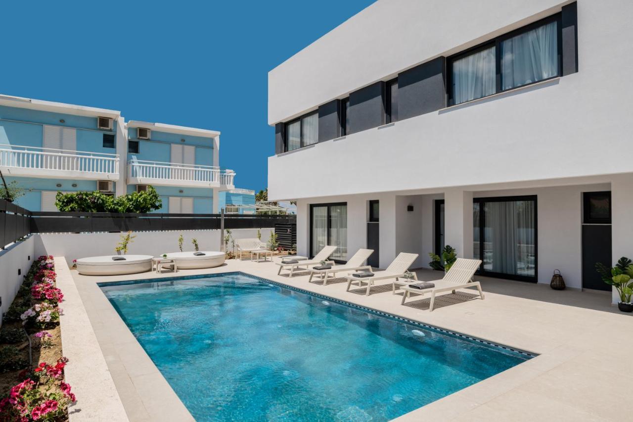 Savvas & Maria Palace ลากานาส ภายนอก รูปภาพ